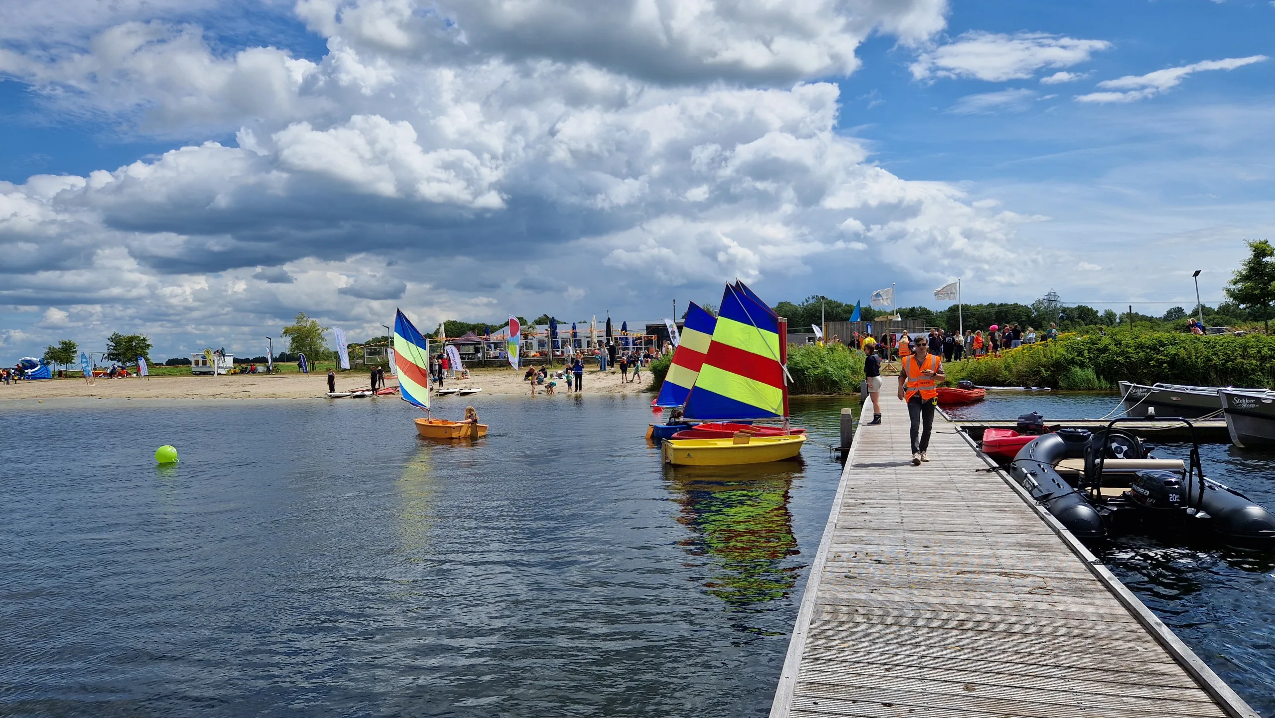 Beleef de Watersportdag en vier ons dorpsfeest mee 🌊🎉
